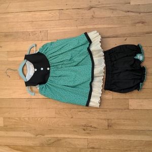 Well Dressed Wolf no sleeve green dress w/bottoms girls 2T